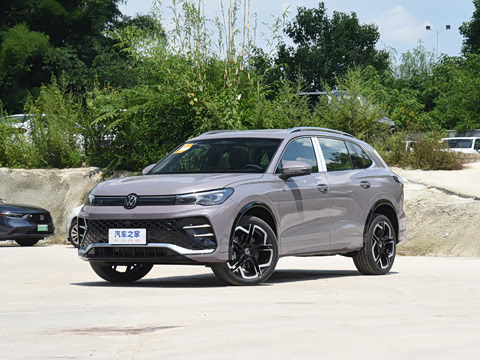 2025�� PRO 380TSI ���� R-Line �����