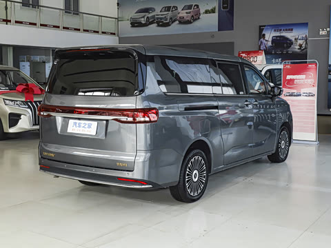 2026�� ���̰� 230����� 7��