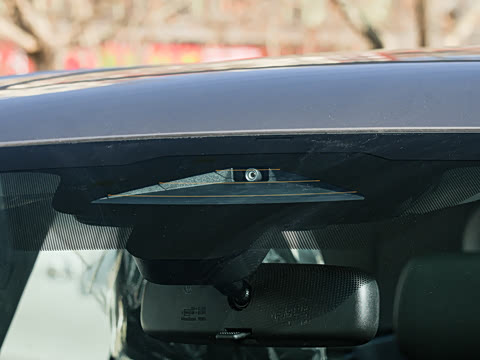 2026�� 2.0L ����������