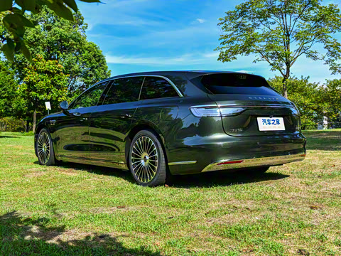 2025�� ���� Ultra��������