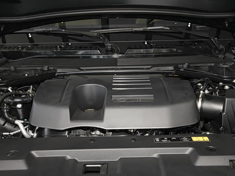 2026�� 110 3.0T P400 X-Dynamic HSE