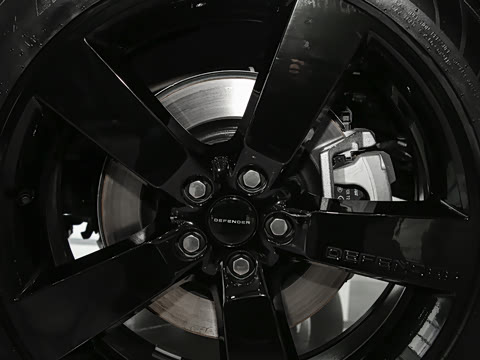 2026�� 90 3.0T P400 X-Dynamic HSE