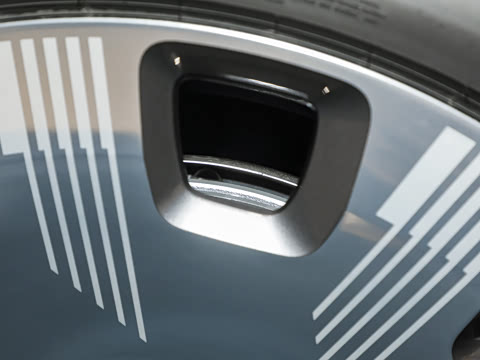 2025�� 102kWh ��ƽ���ر��