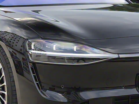 2025�� ���� Ultra��������