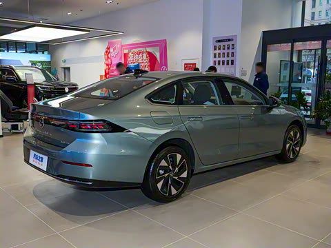 2026�� L 300TSI DSG ��Ӣ��