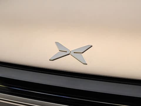 2026�� ���� 1585 �����콢��