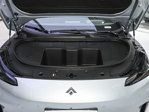 2025�� 630 Max��