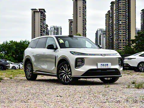 2025�� 215����������