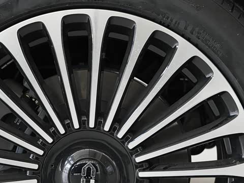 2025�� ���� Ultra�� 100kWh 4���� (192�߼����״