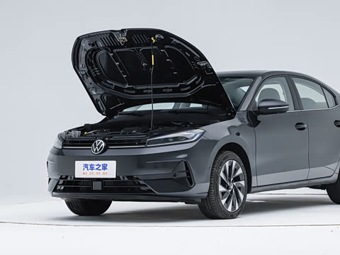 2026�� S 300TSI ������