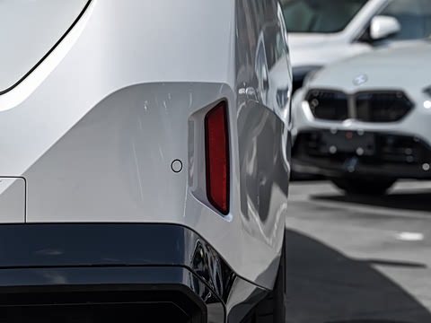 2026�� eDrive 40L M�˶���װ