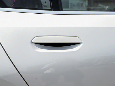 2026�� eDrive 40L M�˶���װ