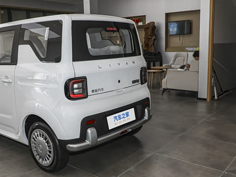 2025�� ������