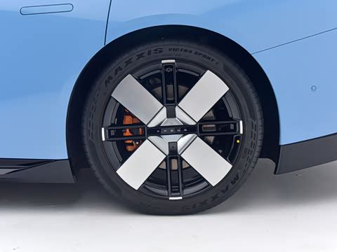 2025�� 820 �������� Ultra