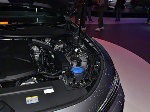 2026�� TFSI quattro 200kW �콢������