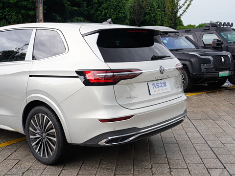 2024�� 380TSI ����