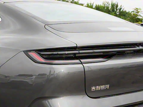 2025�� 60km EM-i ������