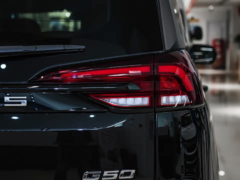 2025�� �Ŀ� �콢��