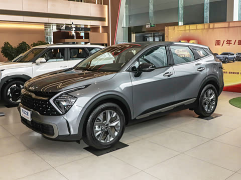 2025�� 2.0T ��������������