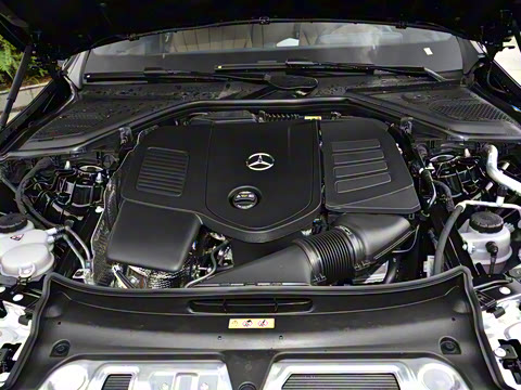 2026�� E 300 L ������