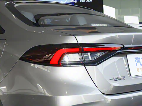 2026�� 1.8L ˫�� �ȷ��