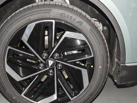 2026�� 550Ultra��ΪǬ��ADS SE��