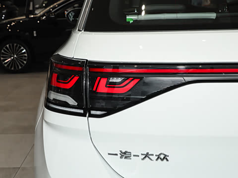 2026�� 300TSI DSG���������