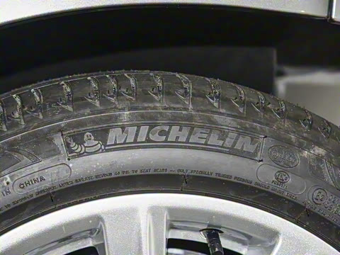 2025�� 28T ���з��а�