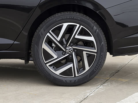 2026�� �Ŀ� 3000������ѡ�� 300TSI DSG ��Խ��