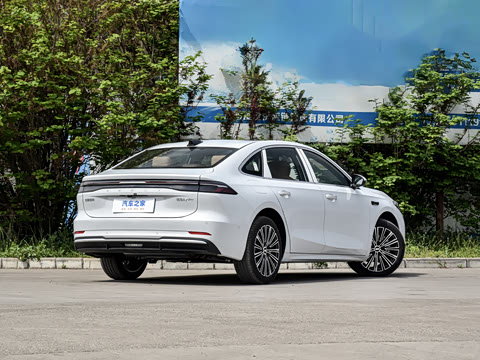 2026�� EM-i 235km �ǽ���