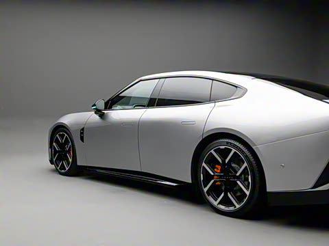 2025�� 750 ���������� Ultra