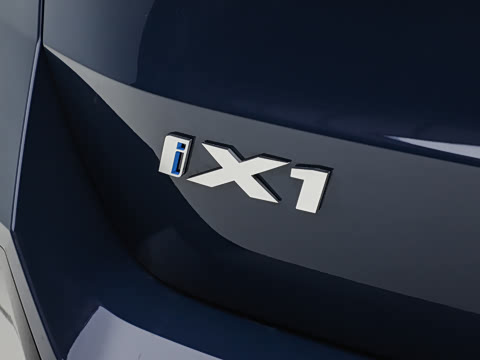 2026�� xDrive30L M�˶���ҹ��װ