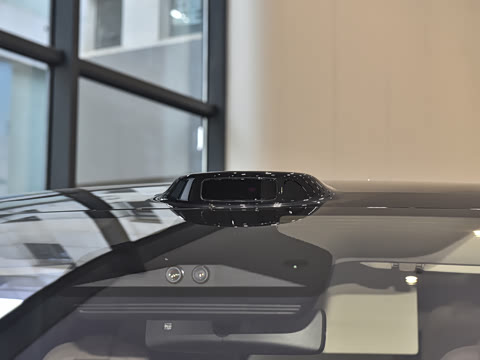 2025�� Ultra ���ܻ��°�