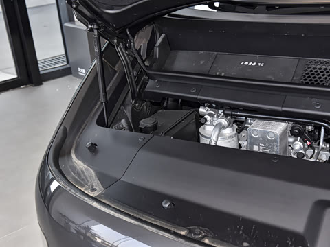 2025�� Ultra ���ܻ��°�