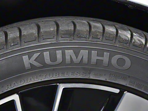 2026�� L 300TSI DSG ������