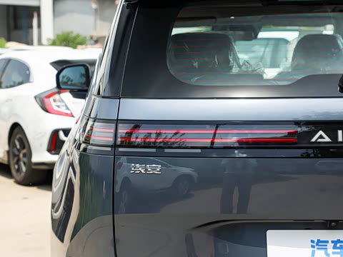 2026�� 610 �����״�Ultra