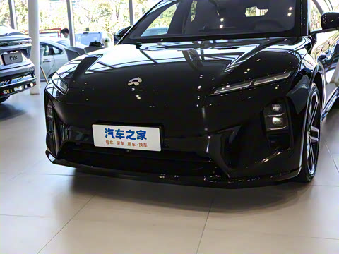 2025�� �ھ������ 100kWh Touring