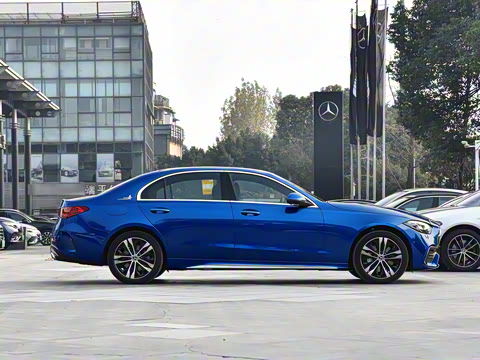 2025�� �Ŀ� C 350 eL