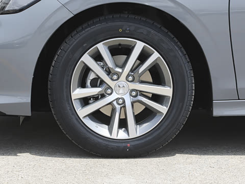 2026�� 240TURBO CVT ��ȤPlus��