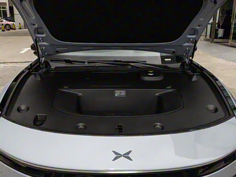 2025�� 750 ���������� Ultra