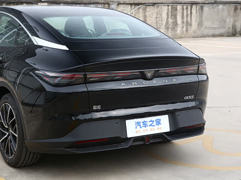 2025�� �Ŀ� 708MAX 200kW