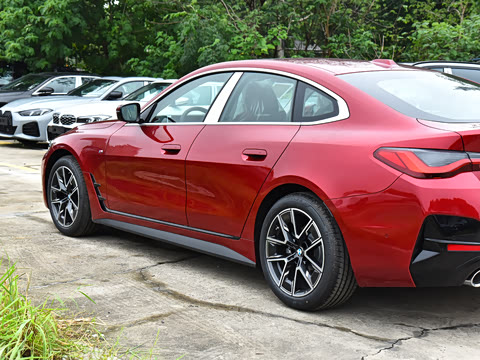 2026�� 425i Gran Coupe M�˶���װ