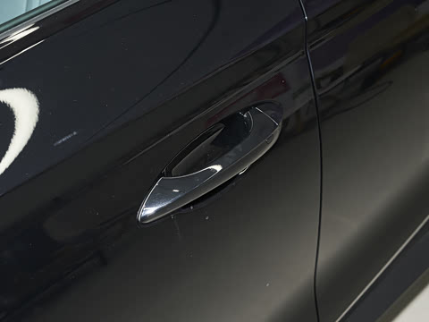 2026�� 2.0T Trophy+ �����˶���