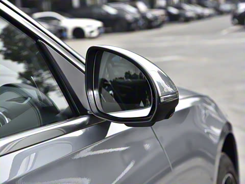 2026�� C 260 L �˶���