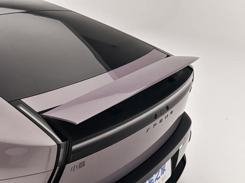 2025�� 750 ���������� Ultra