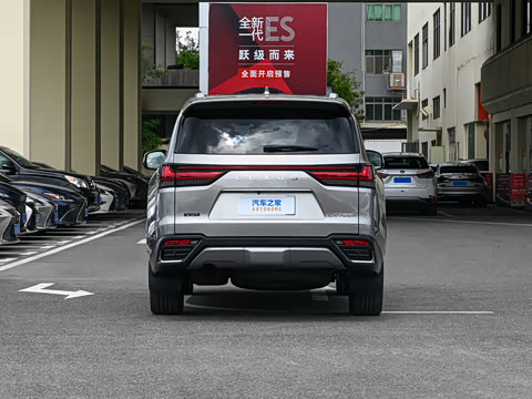 2025�� 700h VIP������