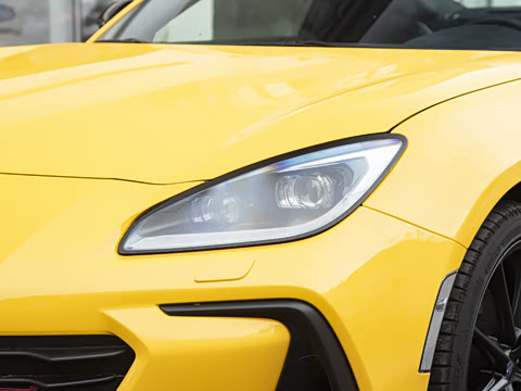 2026�� 2.4L �Զ���â������