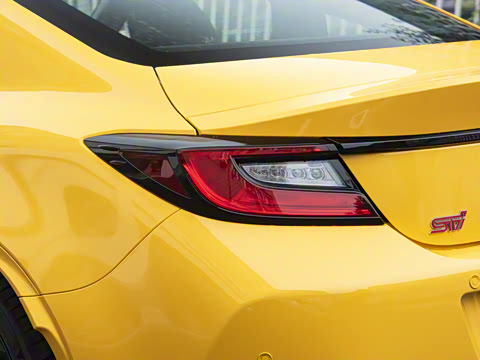 2026�� 2.4L �Զ���â������