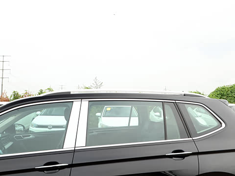 2025�� ���ڿ� 300TSI �Զ��������ڰ�