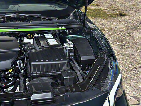 2026�� 2.0T Trophy+ �����˶���